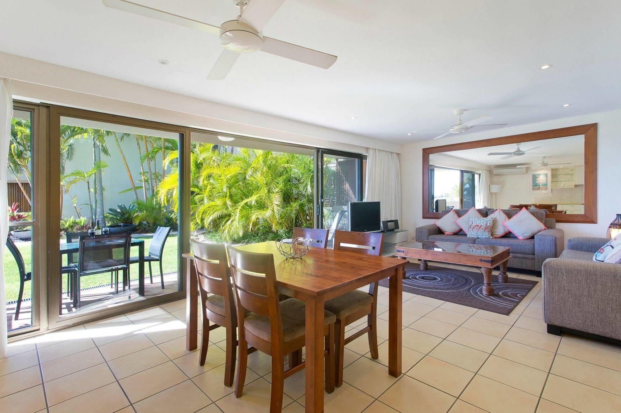 Noosa Shores Resort Luaran gambar